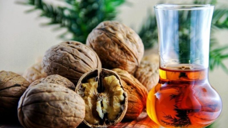 Рецепт настойки на грецких орехах