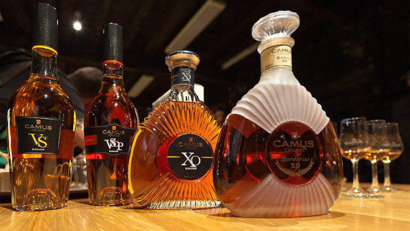 Что значит коньяк vs vsop xo? Отличие по категориям и расшифровка букв и звезд на этикетках