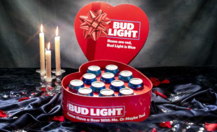 Bud Light выпустил романтичную упаковку ко Дню святого Валентина
