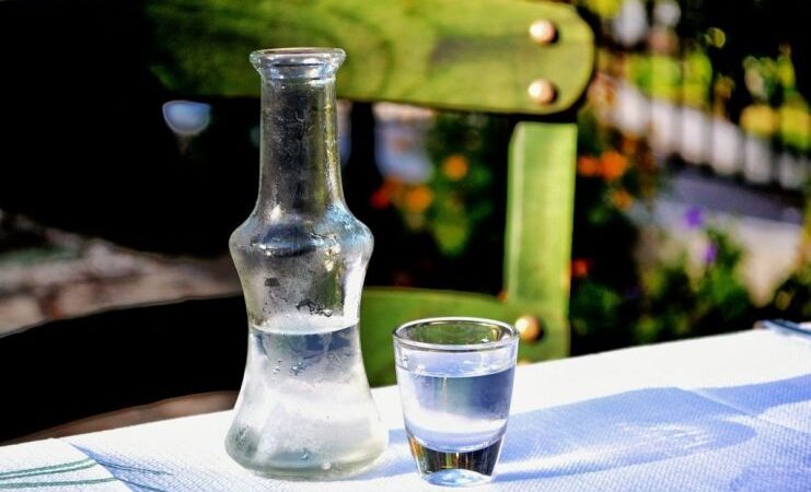 Холдинг Roust начал поставки водки в Китай