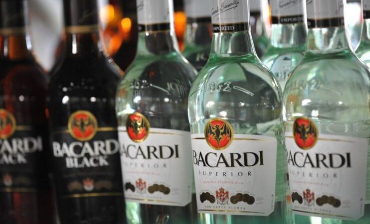 Bacardi к 2023 году перейдет на полностью биоразлагаемые бутылки