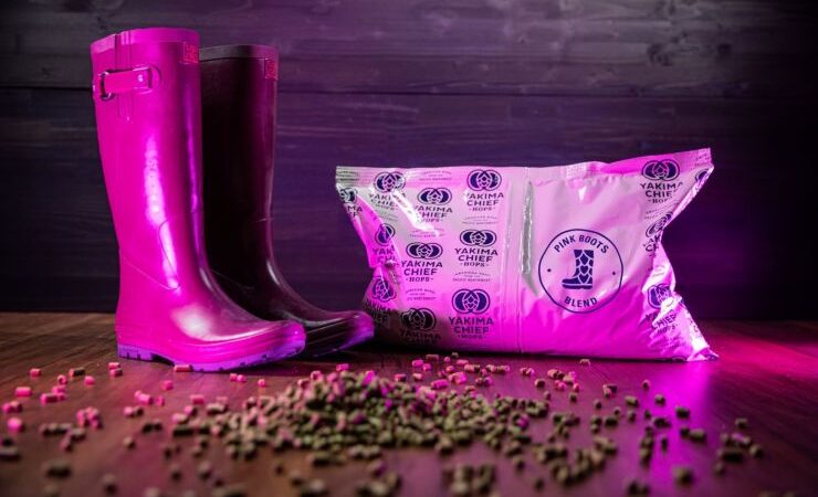 Yakima Chief Hops и Pink Boots Society выпустили новый бленд хмелей